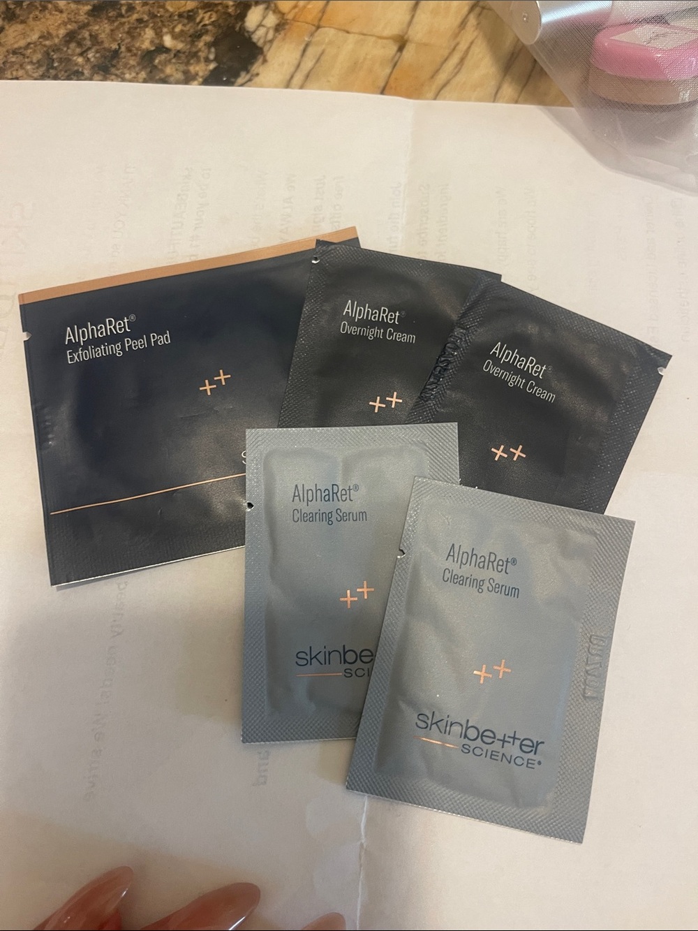 skinbetter science AlphaRet Sample Sachet Set - Black and Gray